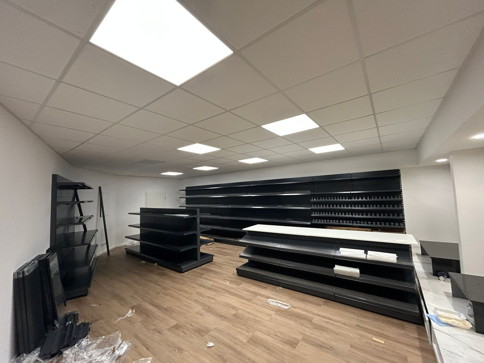 Projekt Dresden  / Einzelstandort – Komplettumbau